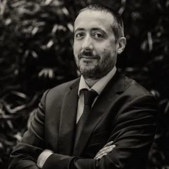 Guilhem Arregle, consultant SEO local et GEO local de destination